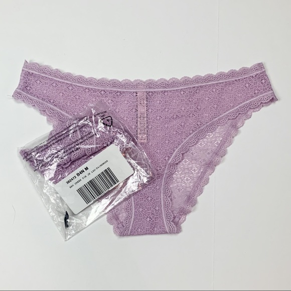 Victoria’s Secret Lace Undies - Picture 3 of 7